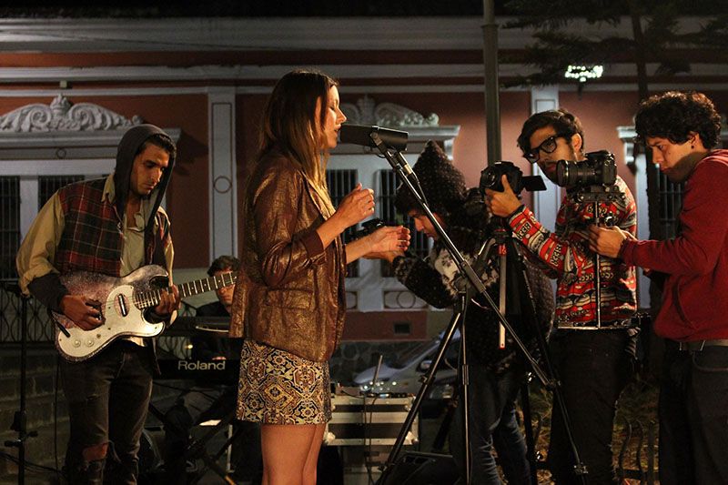 Free live music in Quito — © Sesiones Al Parque.