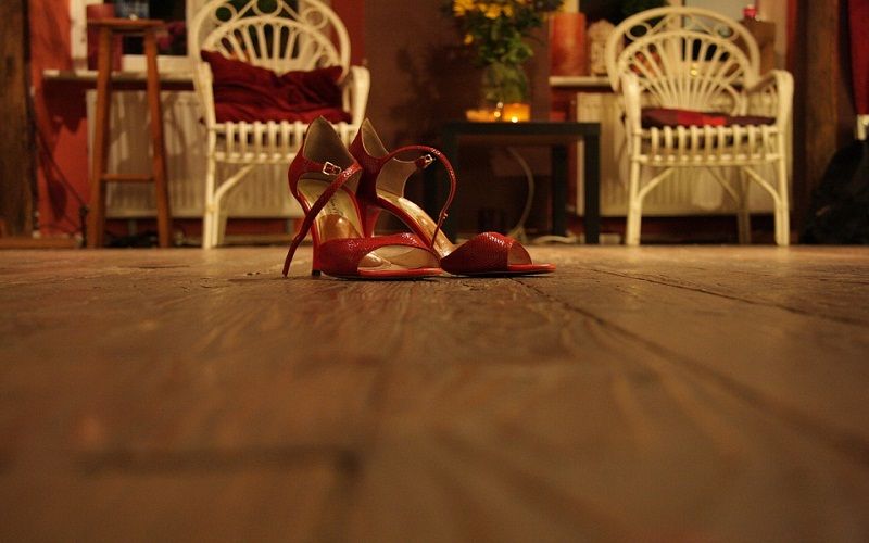 Tango dancing shoes — © Jürgen Rübig / Pixabay.