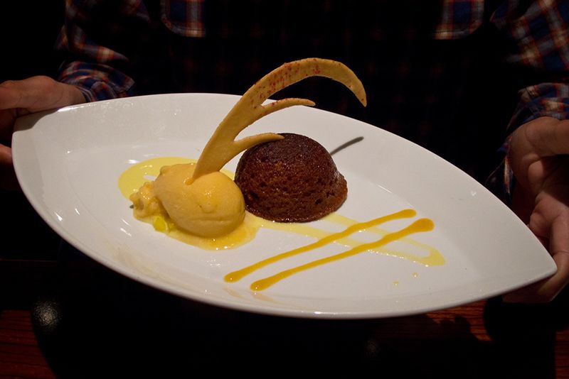 Malva pudding traditional dessert Cape Town — © HarshLight / Flickr.