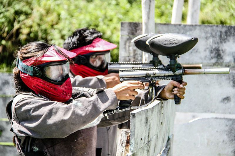 Paintballing in Quito — © Quito Woodsball Paintball.