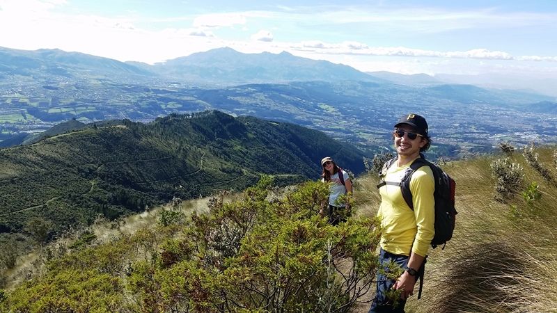 Hiking on the Pasochoa volcano summit — © Stella Genge.