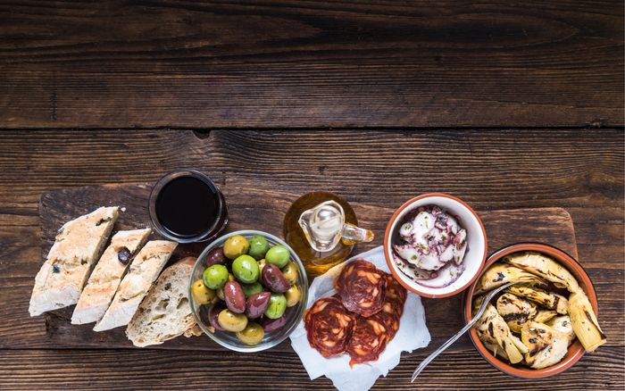 Guide to Eating Tapas Like a Local